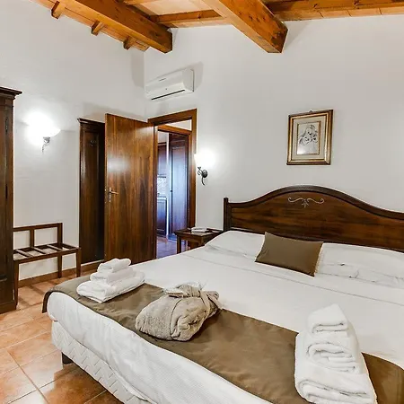 Hotel Borgo Magliano 4*