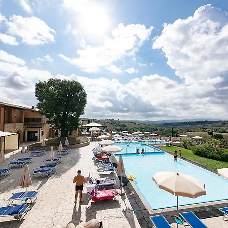 Borgo Magliano 4*